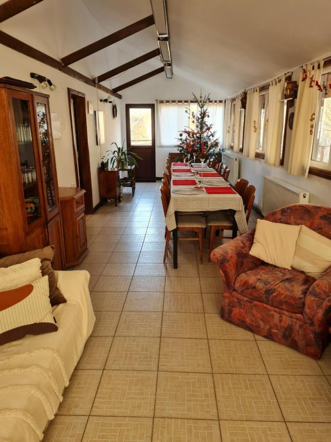Vila Margareta Curtea de Argeş Esterno foto