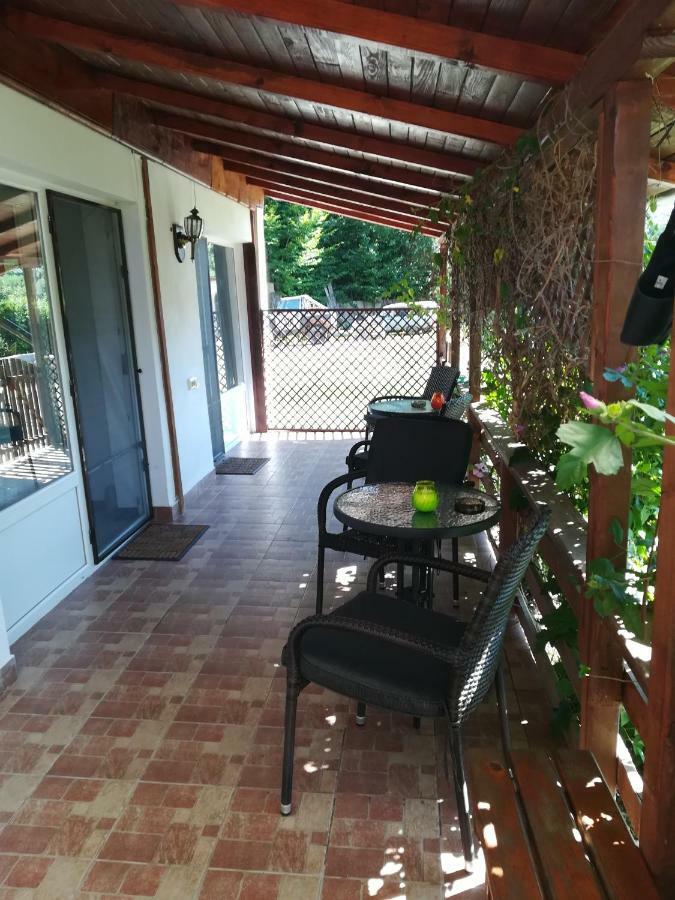 Vila Margareta Curtea de Argeş Esterno foto